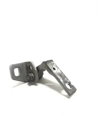 Ford Focus Front door upper hinge