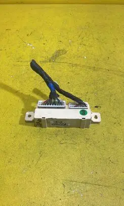 Hyundai i30 Loading door lock RZ4R2P2K7
