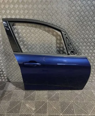 BMW 2 F46 Front door 
