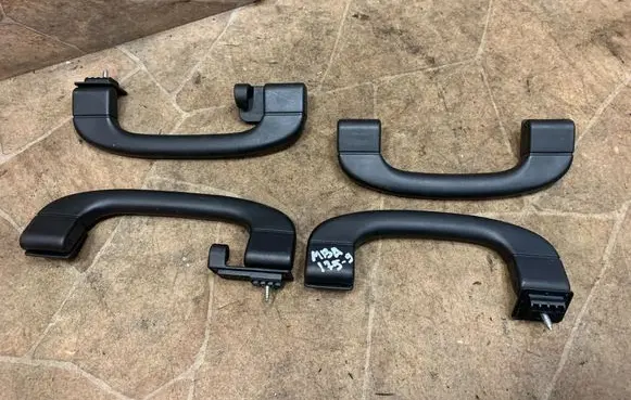 BMW 3 E90 E91 Rear interior roof grab handle 9143529