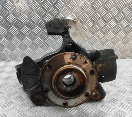 Mercedes-Benz Sprinter W907 W910 Front wheel hub A9103322400