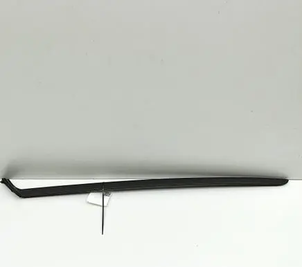 Peugeot 308 Windshield trim 98355044XT