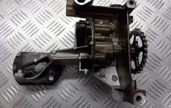 Peugeot 407 Oil pump 9431291021