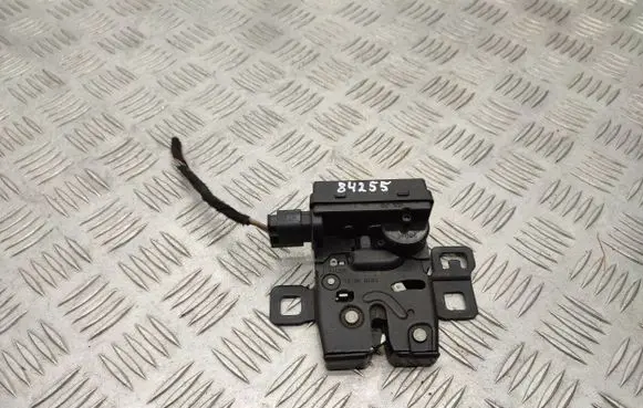 Mini One - Cooper Coupe R56 Tailgate/trunk/boot lock/catch/latch 2754528