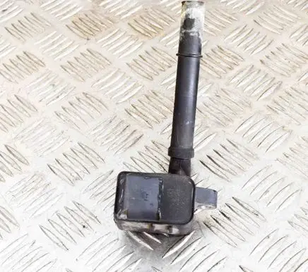 Mercedes-Benz CLA C117 X117 W117 High voltage ignition coil 0221604036