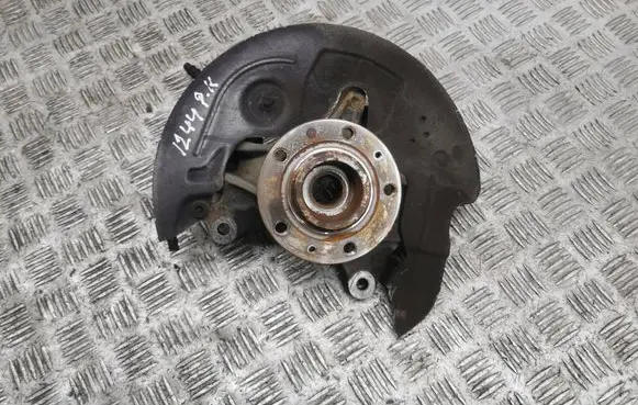 Peugeot 3008 II Front wheel hub