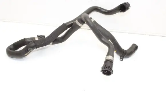 Mini Cooper Countryman R60 Engine coolant pipe/hose 6832804