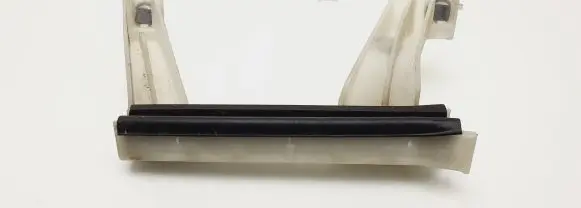 Citroen C4 I Picasso Front door windshield rail 9654091480