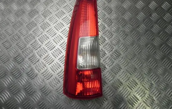 Volvo V70 Rear/tail lights 152843 A1683