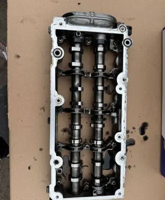Volkswagen Crafter Camshaft 04L109071E 04L103308B 130519
