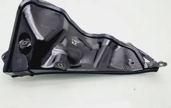 Volkswagen Touareg I Other engine bay part 7L6819511E