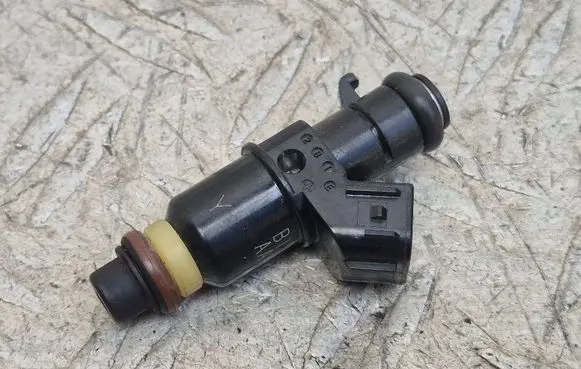 Honda Jazz Fuel injector