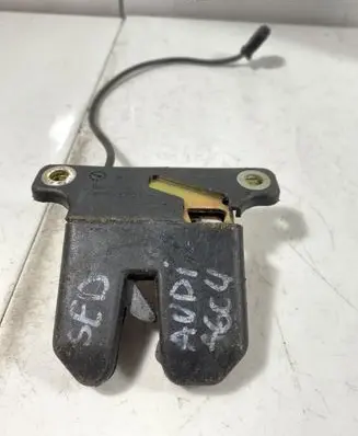 Audi A6 S6 C4 4A Tailgate lock latch 4A5827505A
