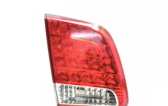 KIA Sorento Tailgate rear/tail lights 924052P12