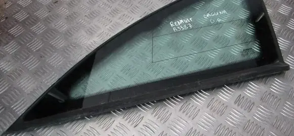 Renault Laguna II Rear side window