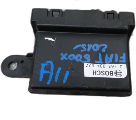 Fiat 500X Trunk lid opening control unit 