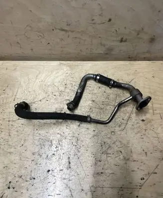 Audi Q7 4L Coolant pipe/hose 057145742E