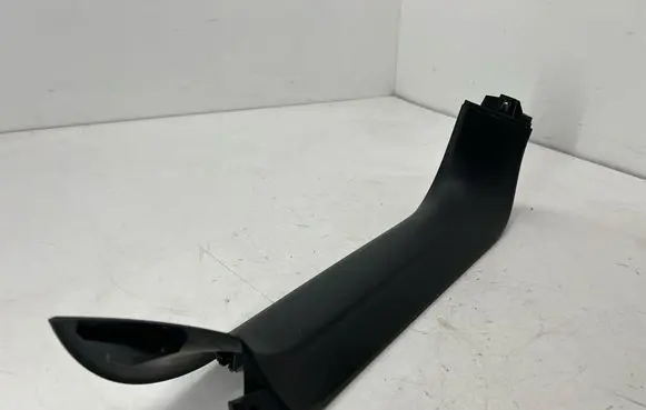 Volkswagen Tiguan Allspace Tailgate/trunk side cover trim 5NN867703