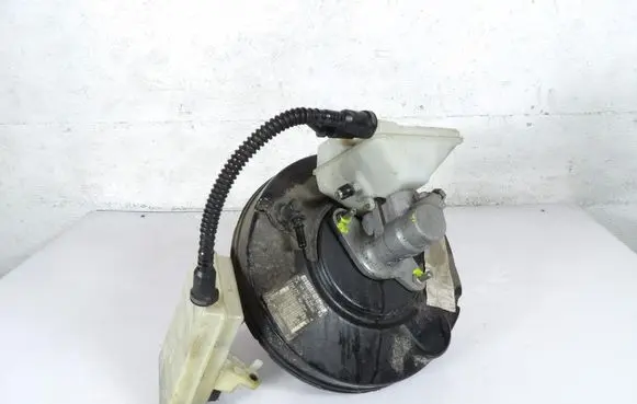 Citroen DS5 Brake booster 9673926380