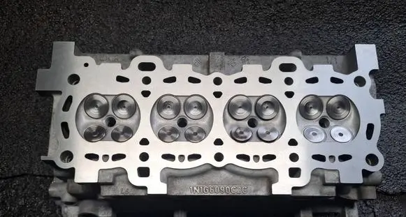 Ford Fiesta Engine head 1N1G6090C2C