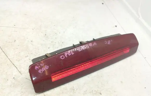 Opel Zafira B Third/center stoplight 13211587