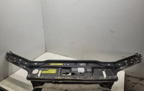 Top upper radiator support slam panel