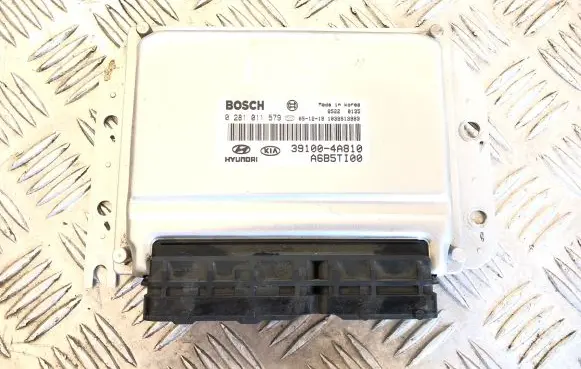 KIA Sorento Engine control unit/module 391004A810 A6B5TI00 0281011579