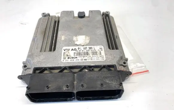 Audi A4 S4 B9 8W Engine control unit/module ECU 