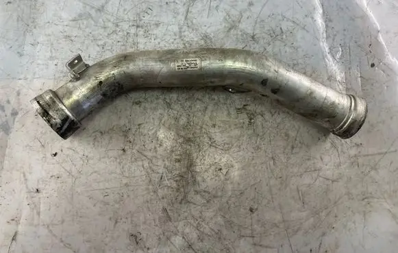 Jeep Grand Cherokee (WK) Intercooler hose/pipe A642098708q01