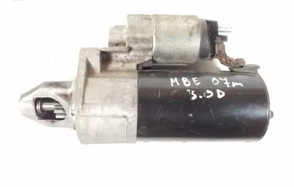 Mercedes-Benz E W211 Starter motor A0061514401