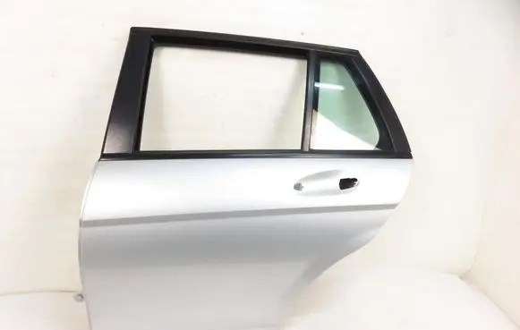 Mercedes-Benz C W204 Rear door 