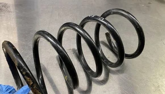 Volvo V70 Front coil spring