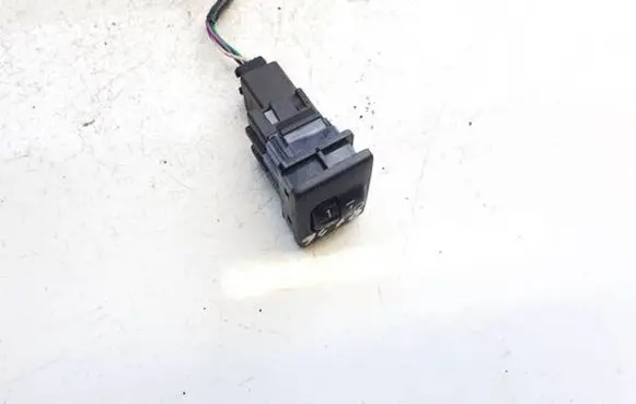 Toyota Avensis T270 Headlight level height control switch 8415202040