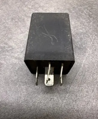 Volkswagen Touran I Other relay 321955531A 5WK93536 91345NS