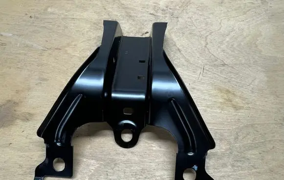 Nissan Qashqai Top upper radiator support slam panel 62552JD00A