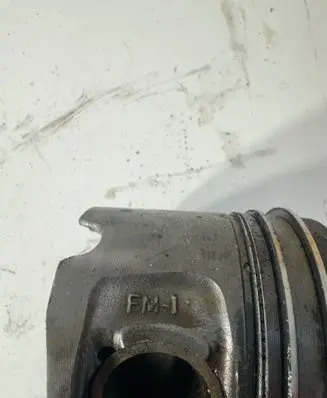 BMW 1 F20 F21 Piston 0840BB