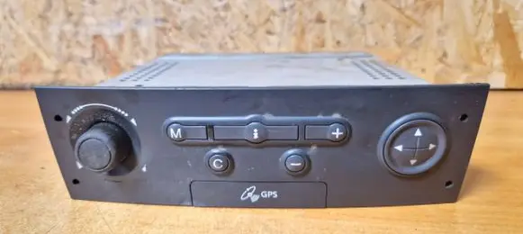 Renault Megane II GPS navigation control unit/module 8200338527