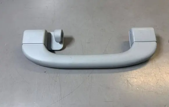 BMW 1 E81 E87 Rear interior roof grab handle 9143529