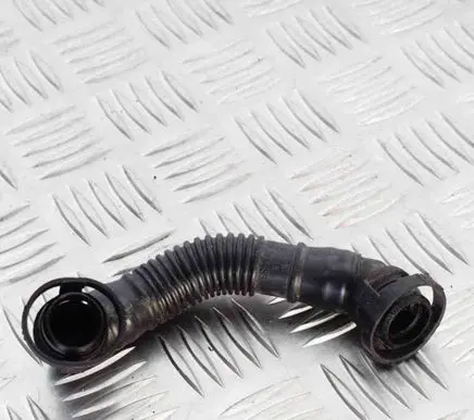 Volkswagen Tiguan Breather hose/pipe 03L103493