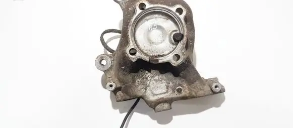 BMW 7 E65 E66 Front wheel hub 6753462