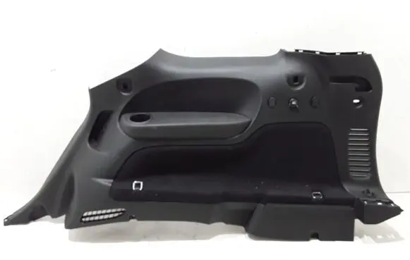 Trunk/boot side trim panel