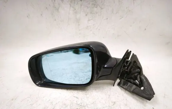 Audi A4 S4 B5 8D Front door electric wing mirror E6024740 E9014740 E6024741