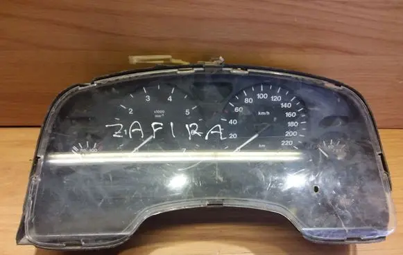 Opel Zafira A Speedometer (instrument cluster) 09195038