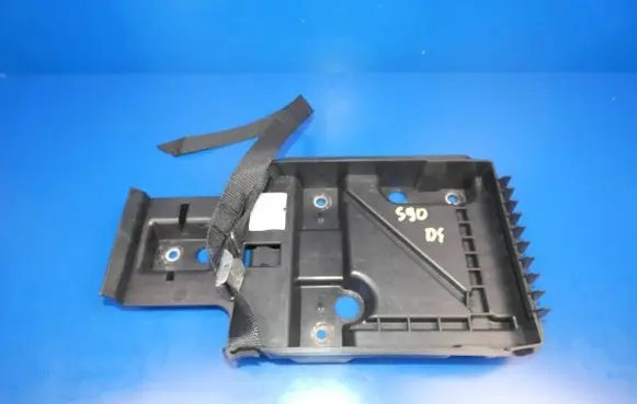 Battery tray