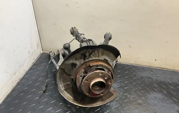 BMW 3 GT F34 Rear wheel hub spindle/knuckle