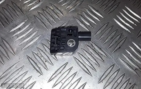 Hyundai ix35 Airbag deployment crash/impact sensor 959202S000