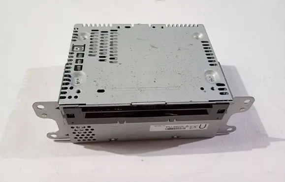 Ford Explorer V Radio/CD/DVD/GPS head unit GB5T19C107BG