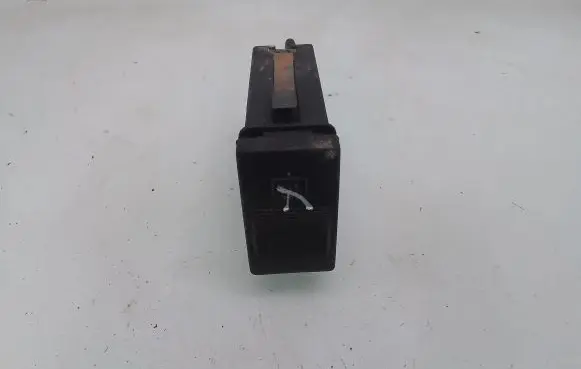 Audi A4 S4 B5 8D Windscreen/window heater switch