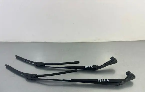 Jeep Grand Cherokee Windshield/front glass wiper blade 7859