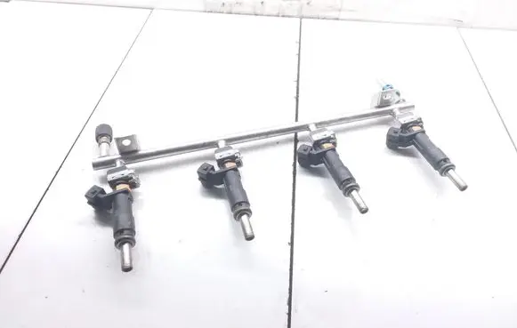 Opel Vectra C Fuel injectors set 55353806